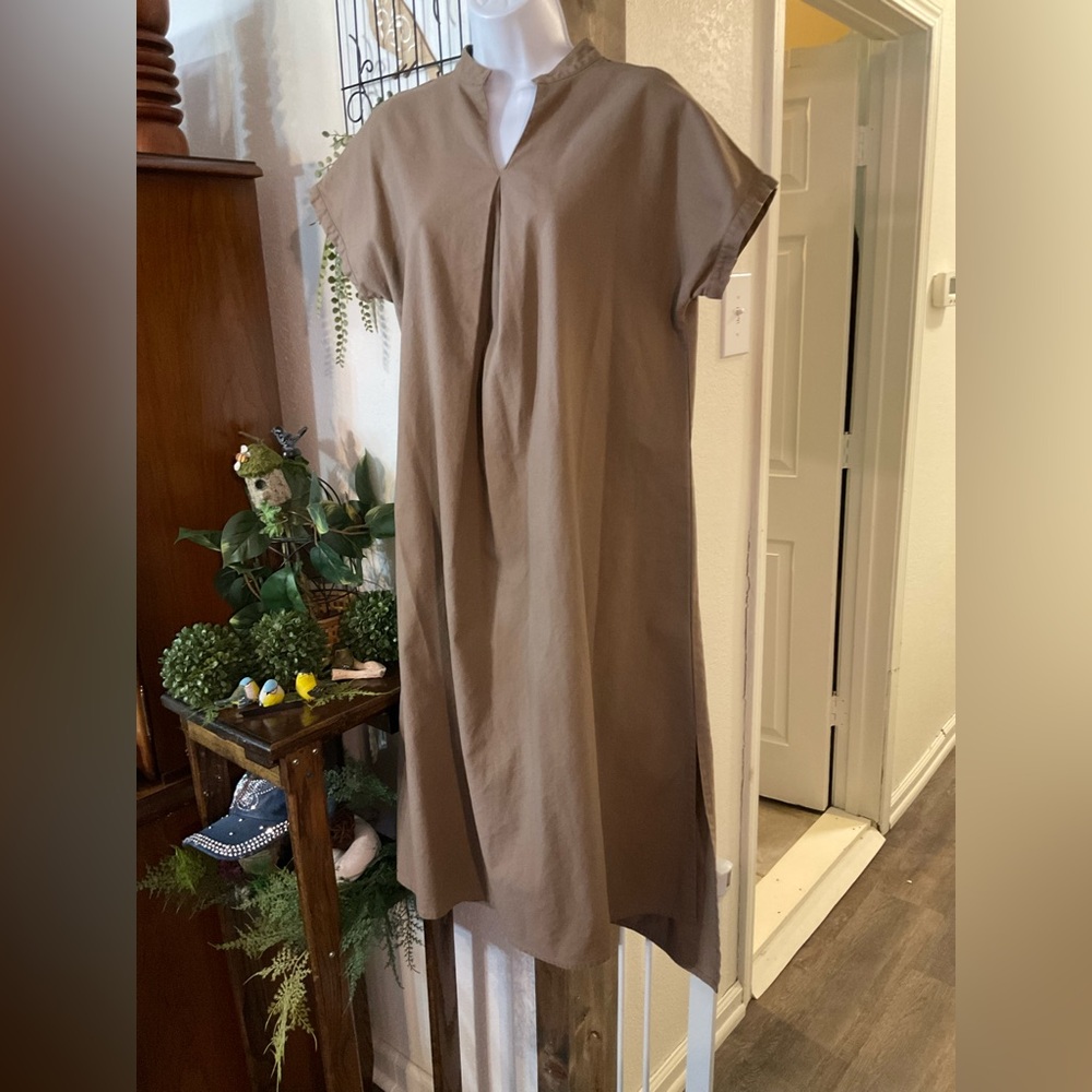 Chic Brown Midi Dress